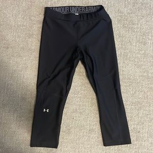Under Armour Black Capri/Crops